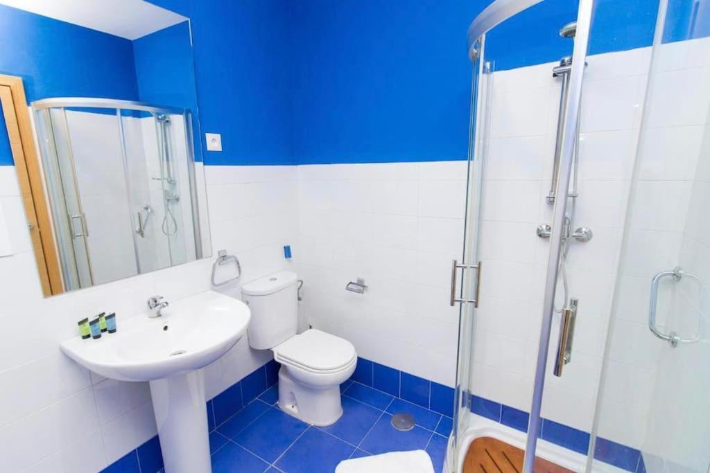 Piso Junto A La Catedral, 4-5 Personas Apartment มาลากา ภายนอก รูปภาพ