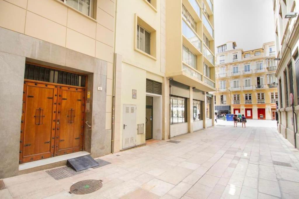 Piso Junto A La Catedral, 4-5 Personas Apartment มาลากา ภายนอก รูปภาพ